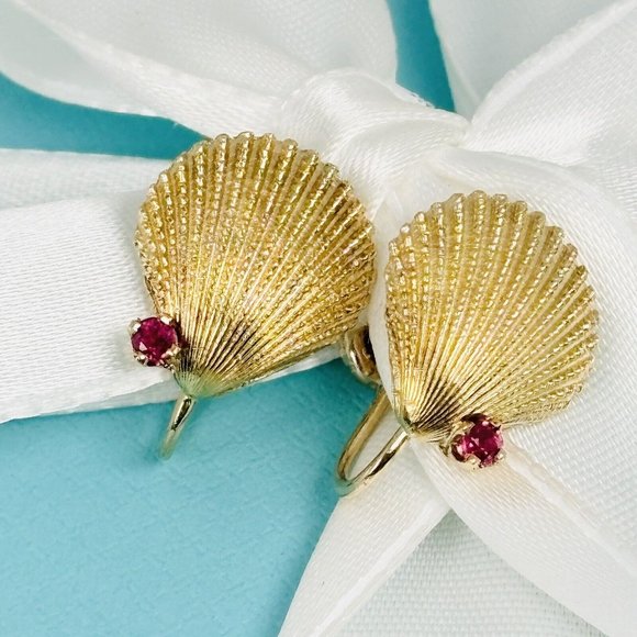 Tiffany Yellow Gold Clam Oyster Shell Earrings with Red Ruby Rubies - Picture 2 of 6